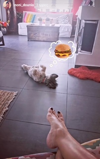 Noni Dounia feet photo 14