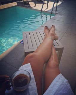 Noni Dounia feet photo 8