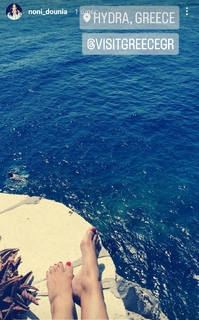 Noni Dounia feet photo 7