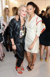 Noomi Rapace feet photo thumbnail