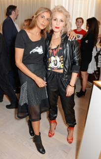 Noomi Rapace feet photo thumbnail