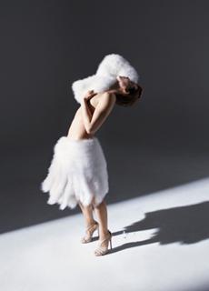 Noomi Rapace feet photo thumbnail