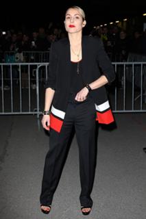 Noomi Rapace feet photo thumbnail