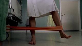 Noomi Rapace feet photo thumbnail