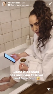Noomi Rapace feet photo thumbnail