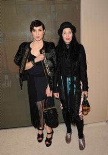 Noomi Rapace feet photo thumbnail