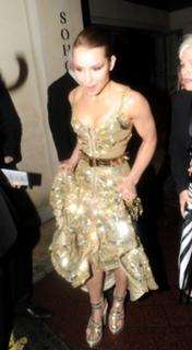 Noomi Rapace feet photo thumbnail