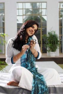 Noor feet photo 9