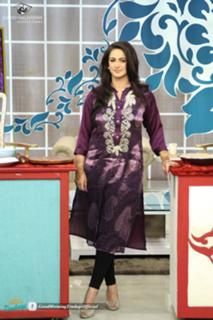 Noor feet photo 8