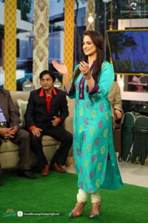 Noor feet photo 1