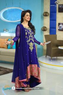 Noor feet photo 20
