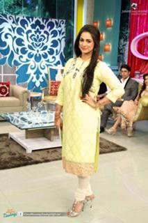 Noor feet photo 16