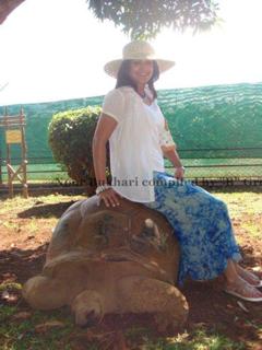 Noor feet photo 3