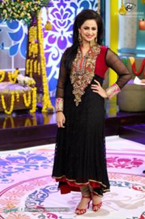 Noor feet photo 12