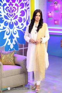 Noor feet photo 20