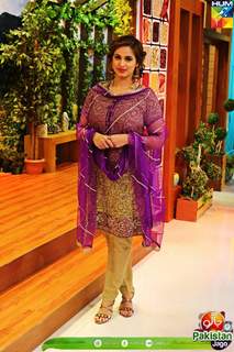 Noor feet photo 13