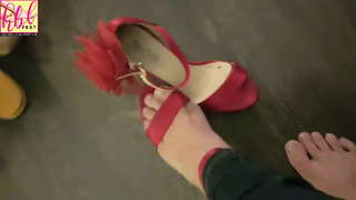Noor feet photo 15