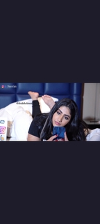 Noor Stars feet photo 1