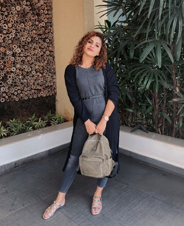 Noorin Shereef feet photo 17