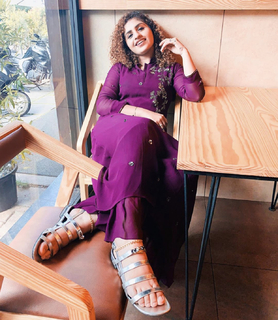 Noorin Shereef feet photo 15
