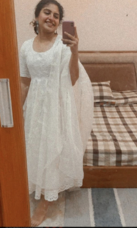 Noorin Shereef feet photo 11