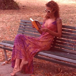 Nora Amile feet photo 2