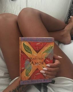 Nora Amile feet photo 9