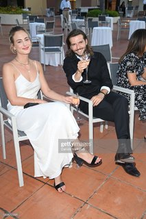 Nora Arnezeder feet photo thumbnail