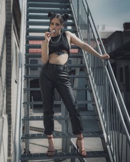 Nora Ekberg feet photo 9
