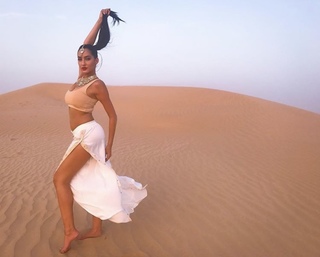 Nora Fatehi feet photo thumbnail