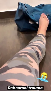 Nora Fatehi feet photo thumbnail