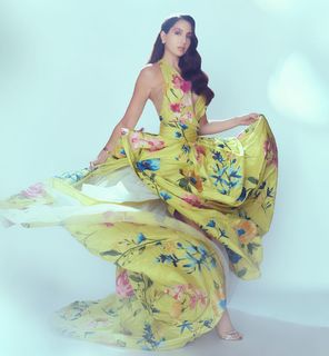 Nora Fatehi feet photo thumbnail