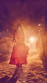 Nora Fatehi feet photo thumbnail