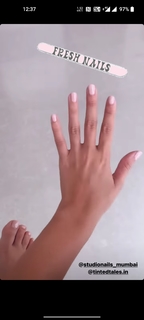 Nora Fatehi feet photo thumbnail