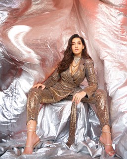 Nora Fatehi feet photo thumbnail