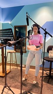 Nora Fatehi feet photo thumbnail