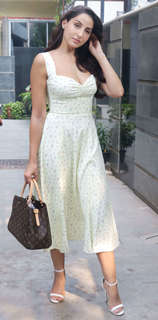 Nora Fatehi feet photo thumbnail