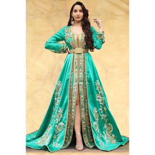 Nora Fatehi feet photo thumbnail