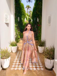 Nora Fatehi feet photo 9