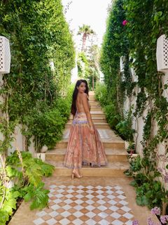 Nora Fatehi feet photo 8