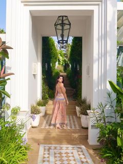 Nora Fatehi feet photo 7