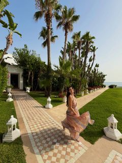 Nora Fatehi feet photo 6