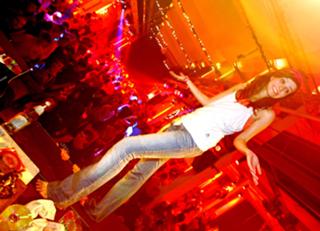 Nora Tschirner feet photo thumbnail
