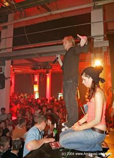 Nora Tschirner feet photo thumbnail