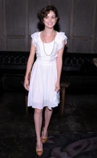 Nora Zehetner feet photo 1