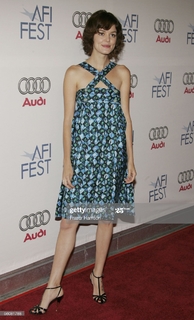 Nora Zehetner feet photo 7