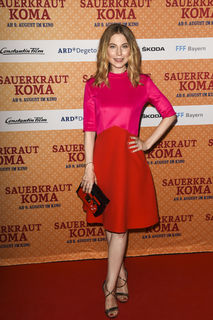 Nora von Waldstätten feet photo 1