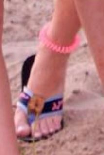 Norah O'Donnell feet photo thumbnail