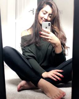 Noreen Khan feet photo 17