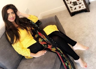 Noreen Khan feet photo 13